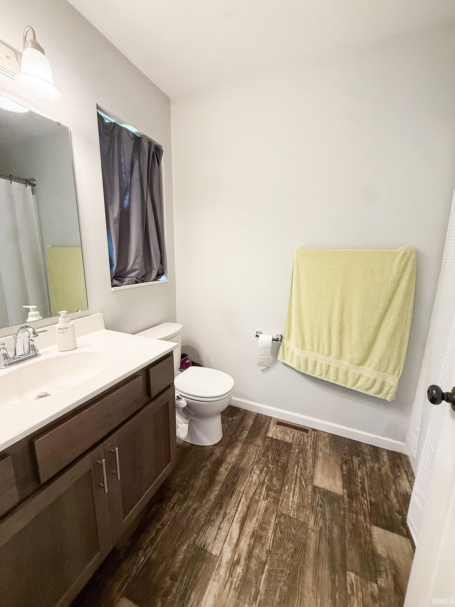 12824 King Fish Court Middlebury IN 46540