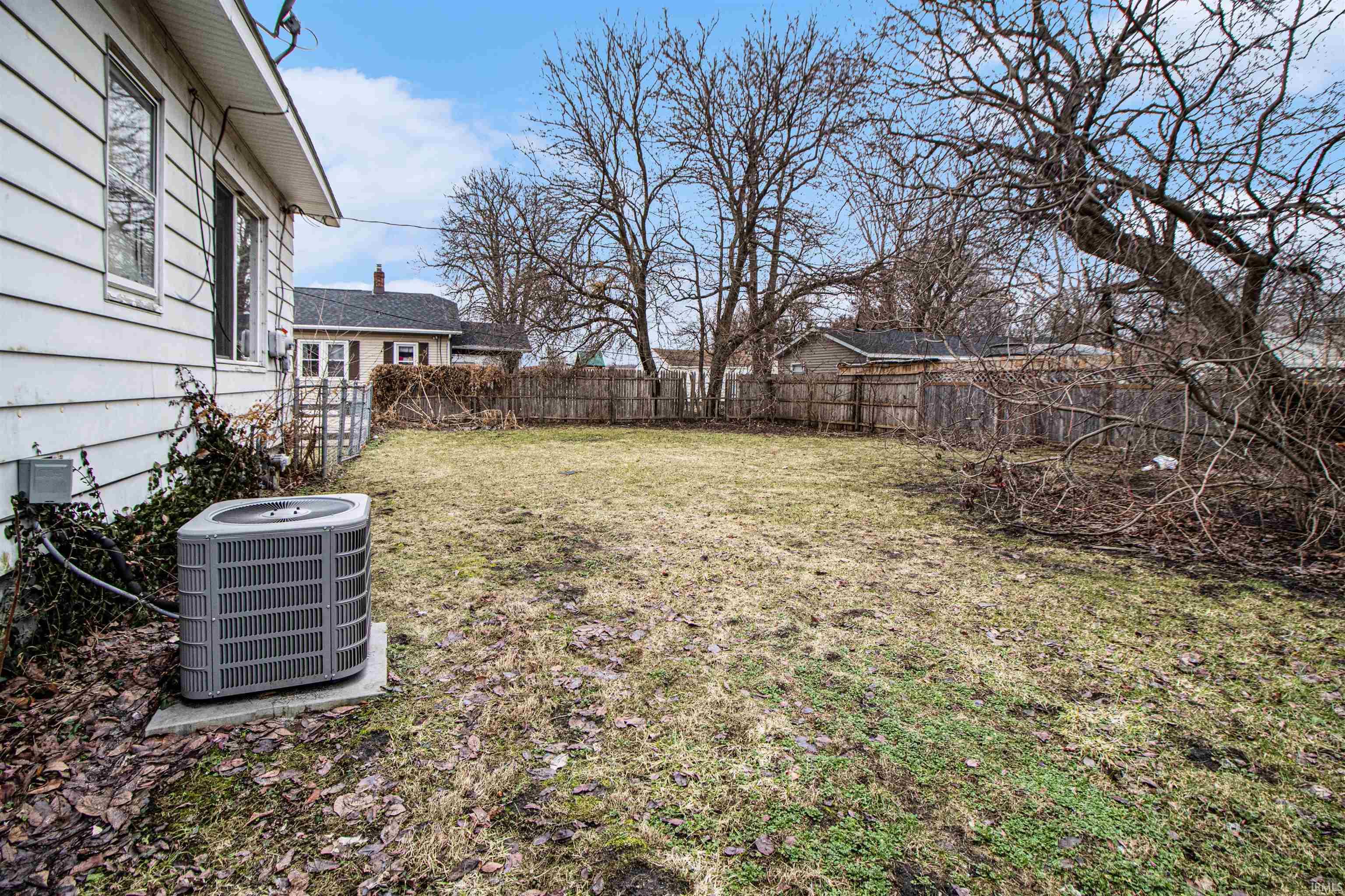 3005 Roger Street South Bend IN 46628