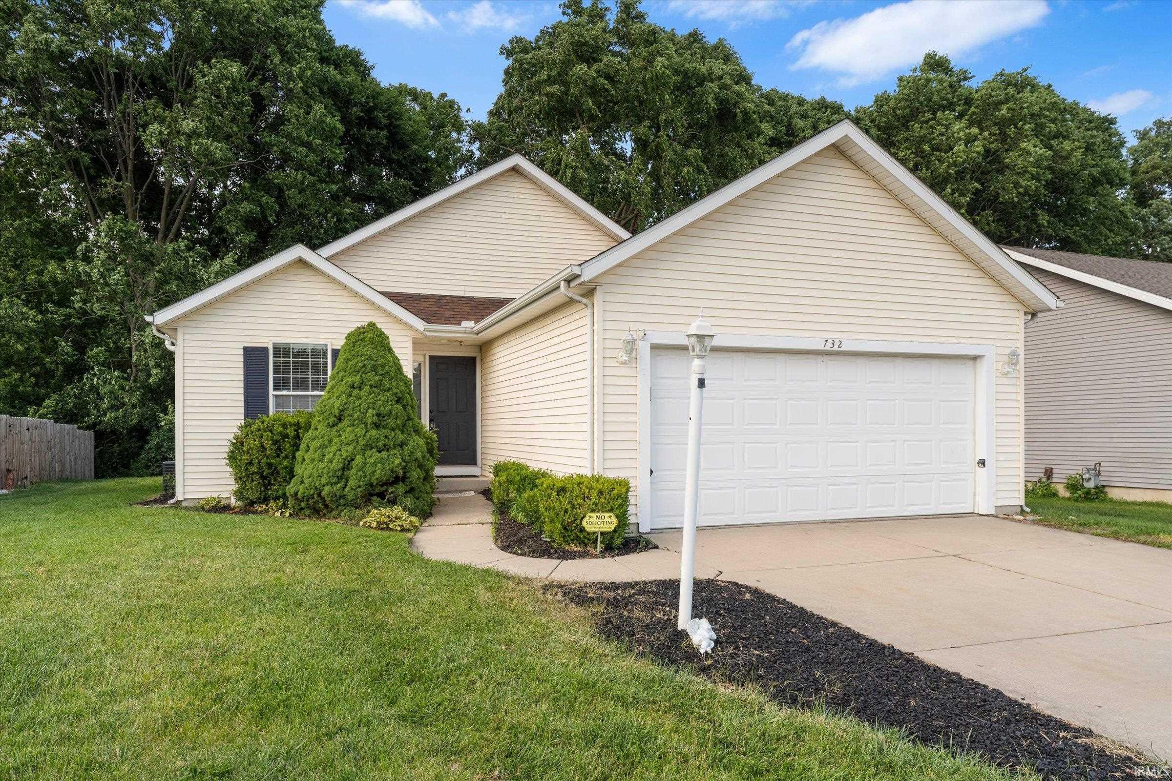 732 Prism Valley Drive Mishawaka IN 46544