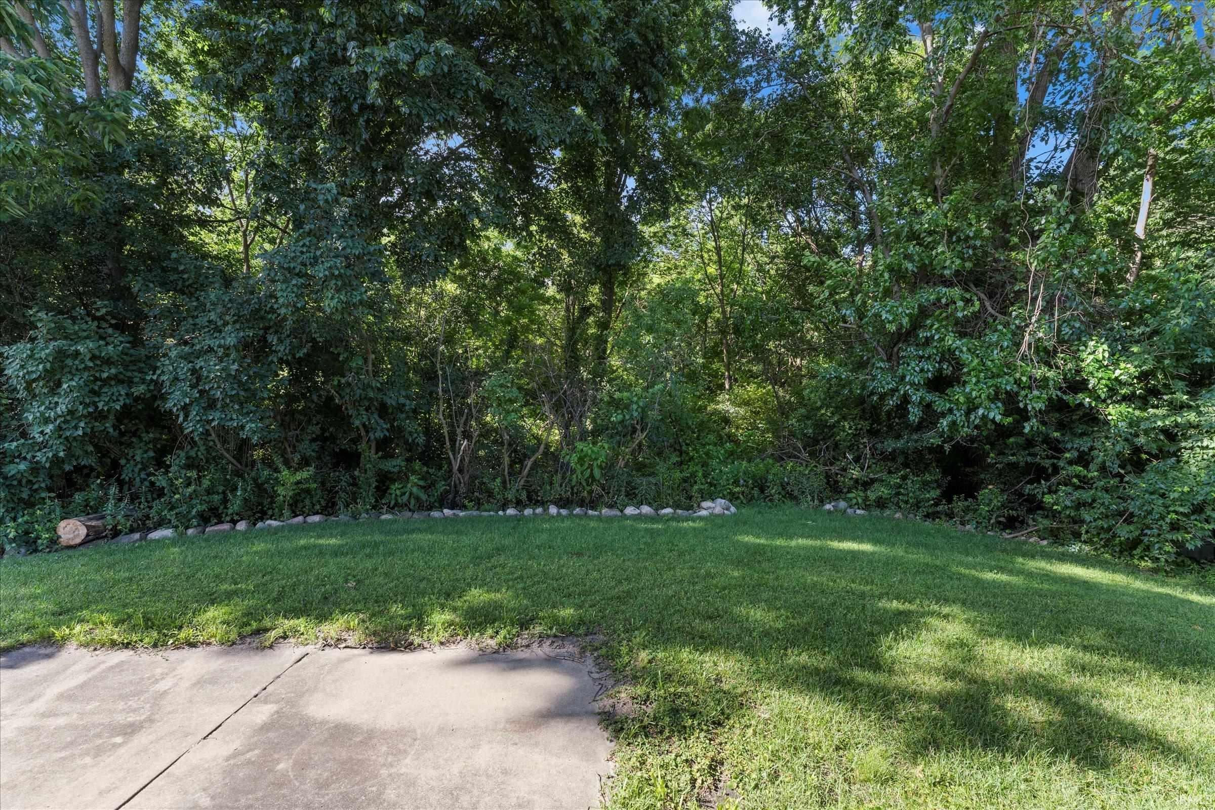 732 Prism Valley Drive Mishawaka IN 46544