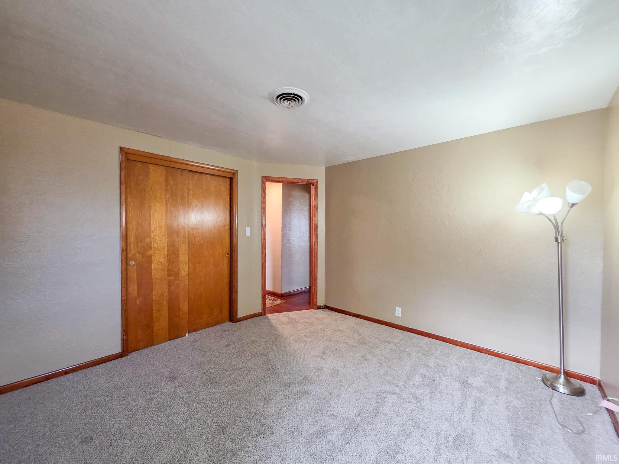 345 W Dinehart Avenue Elkhart IN 46517