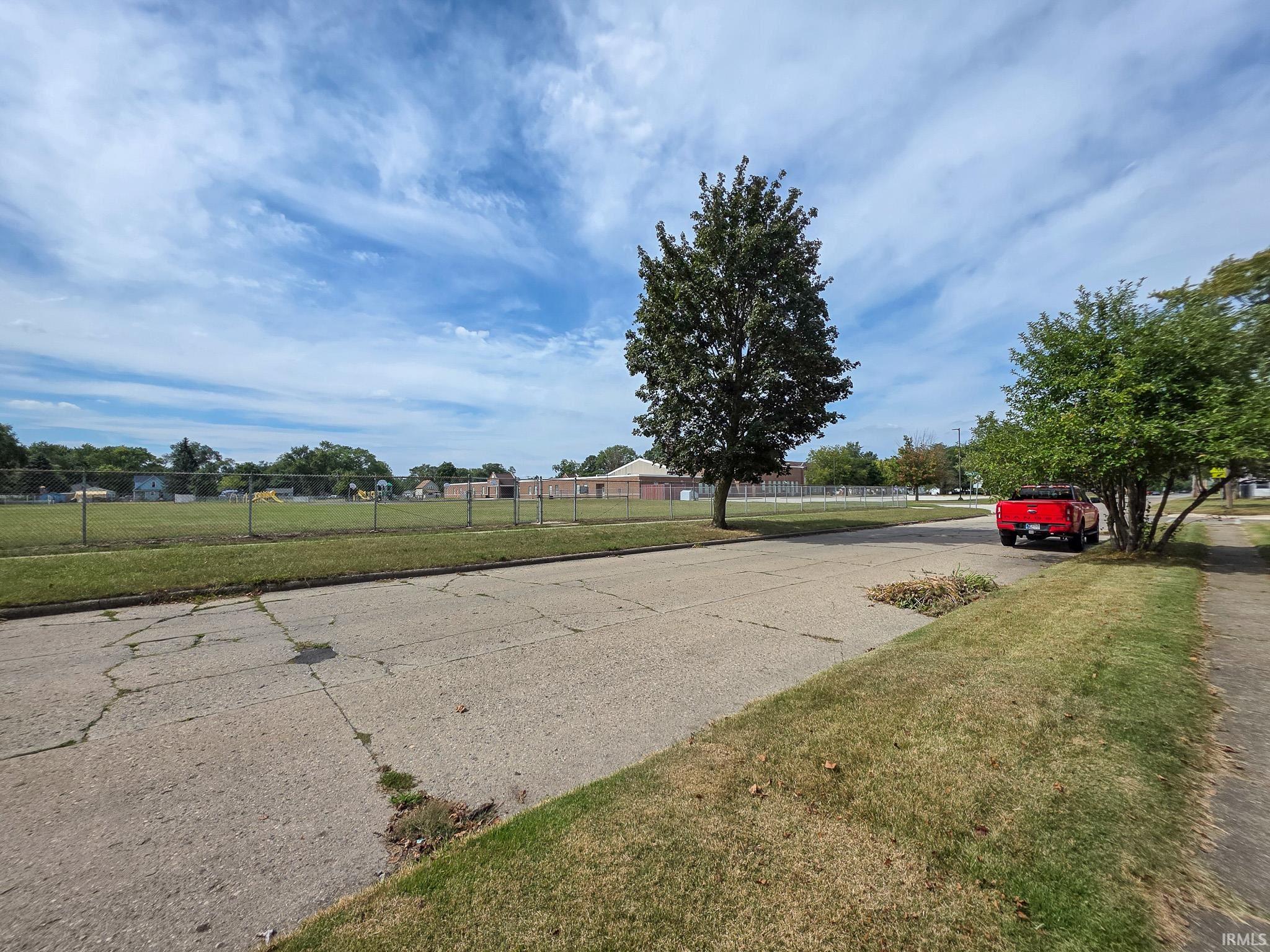 345 W Dinehart Avenue Elkhart IN 46517