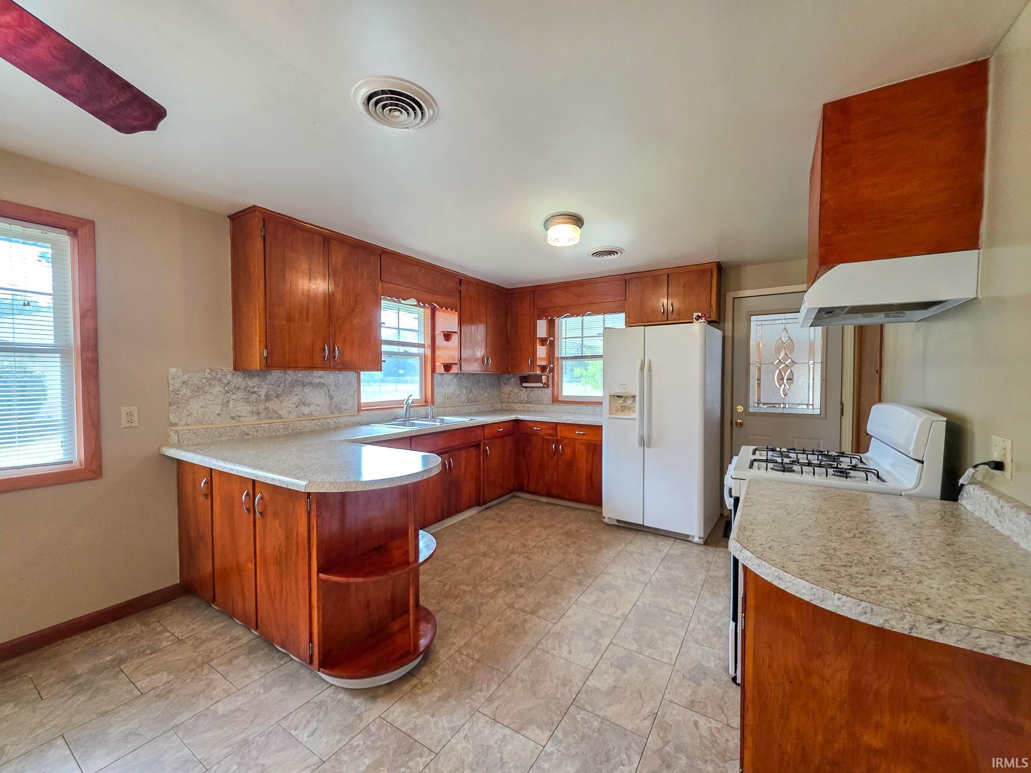 345 W Dinehart Avenue Elkhart IN 46517