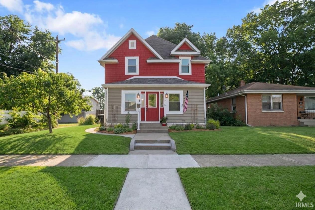 916 S 35th Street South Bend IN 46615