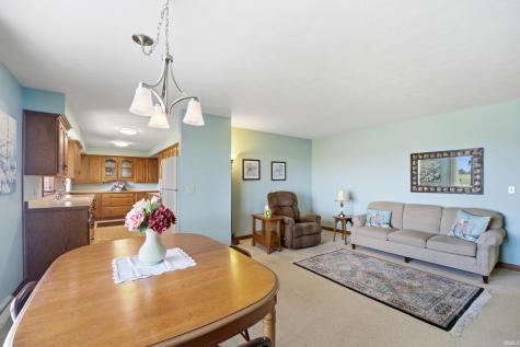 255 S Park Avenue Francesville IN 47946