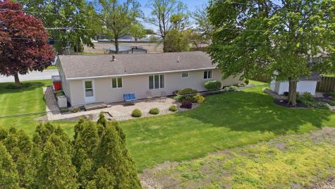 255 S Park Avenue Francesville IN 47946