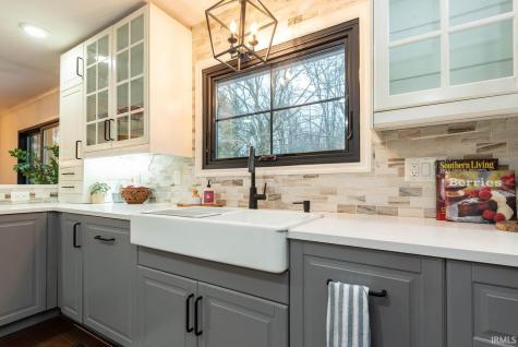 1715 E Wexley Road Bloomington IN 47401