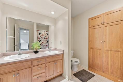 6625 Cherry Hill Parkway Fort Wayne IN 46835