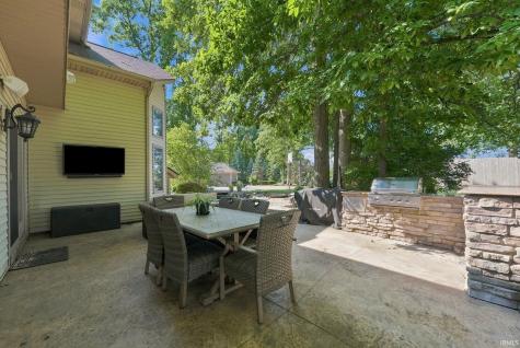 6625 Cherry Hill Parkway Fort Wayne IN 46835