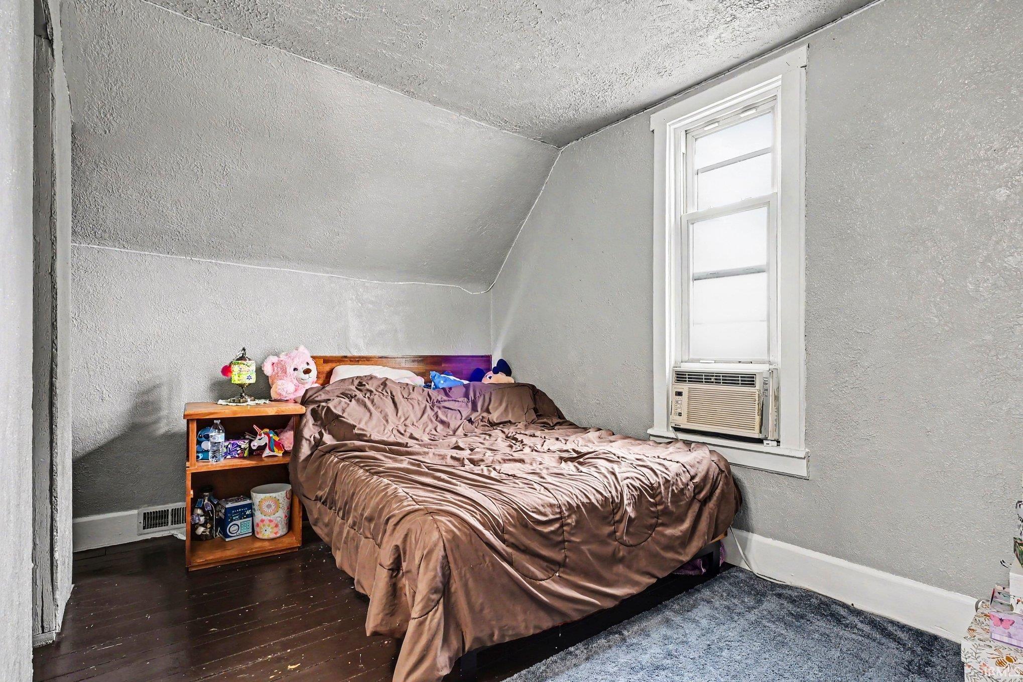 1691 S 650 E Akron IN 46910