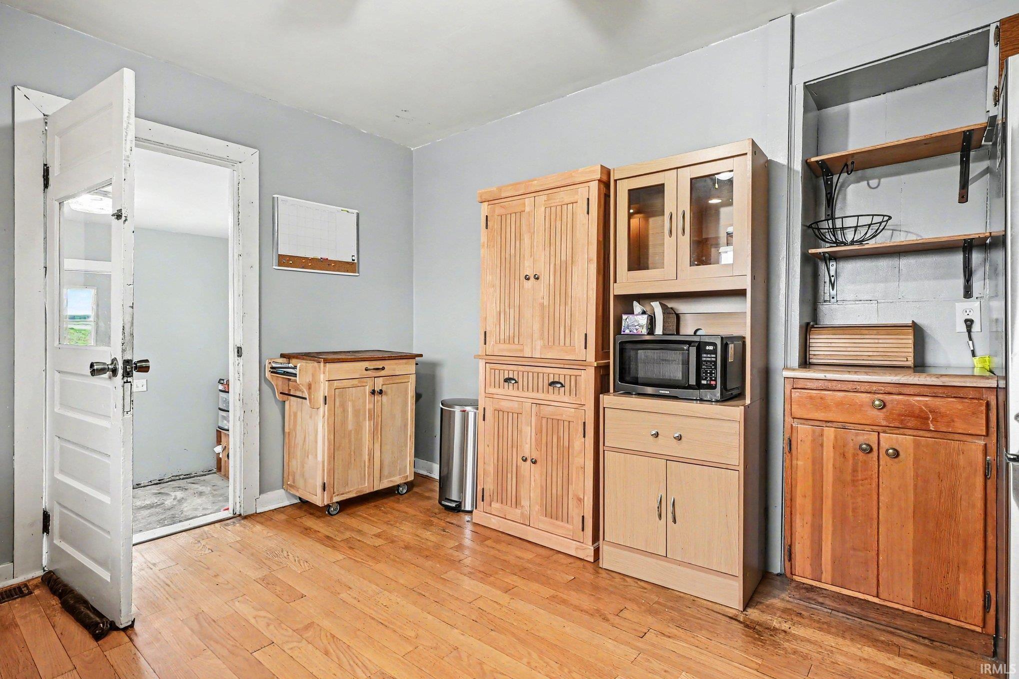 1691 S 650 E Akron IN 46910
