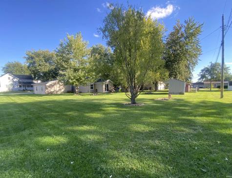 752 S Hastings Street Nappanee IN 46550