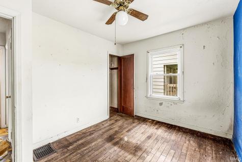 2510 Fredrickson Street South Bend IN 46628
