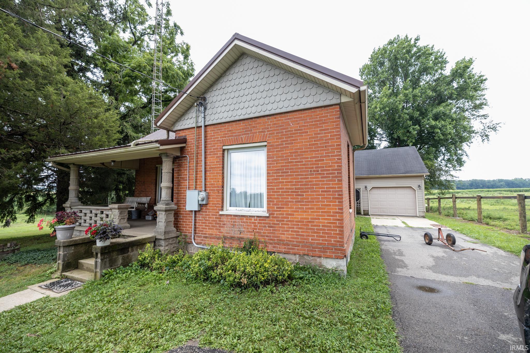 2737 E Macy Gilead Road Macy IN 46951