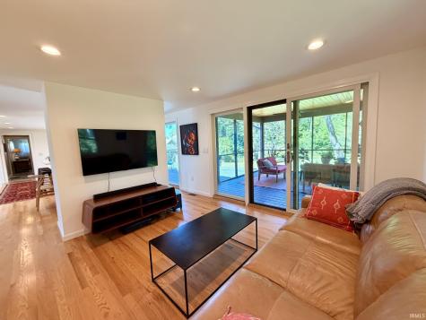 816 S Anna Lee Lane Bloomington IN 47403