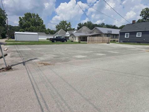 213 N Fletcher Avenue Spencer IN 47460