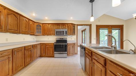 12232 Amber Court Plymouth IN 46563