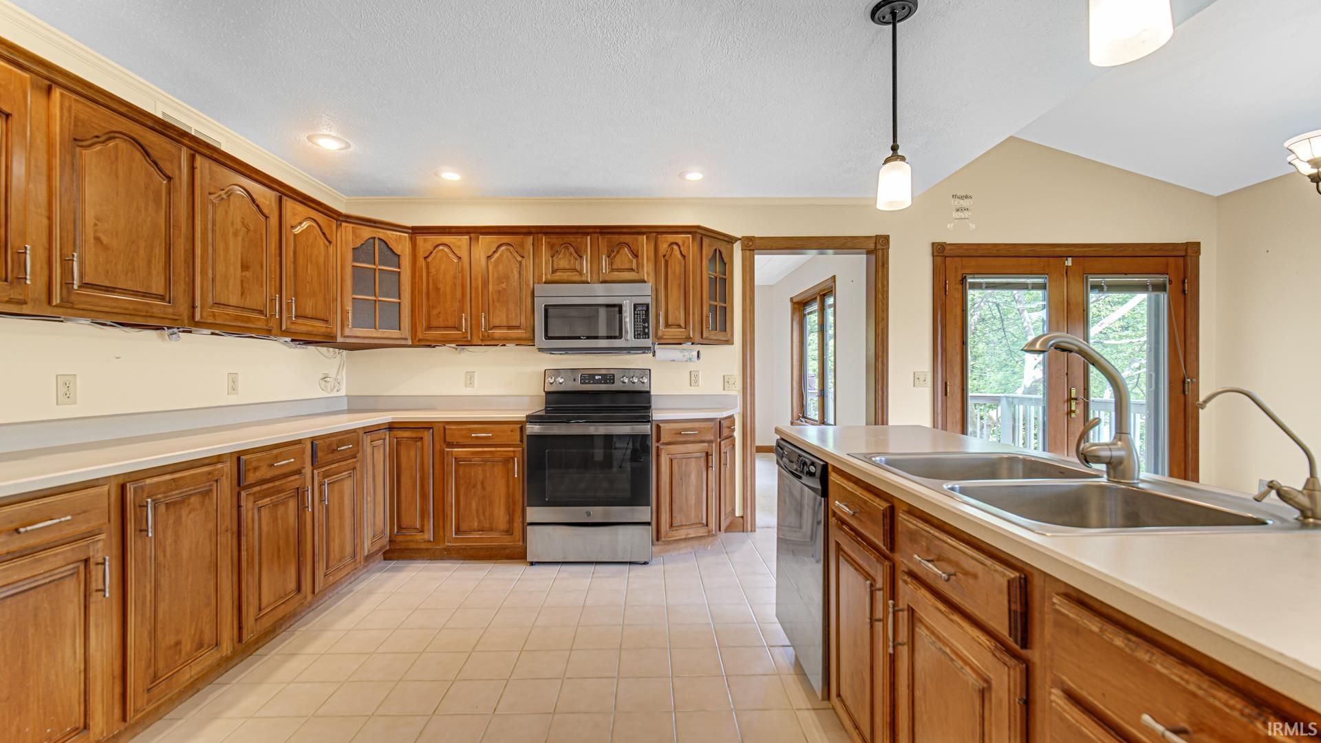 12232 Amber Court Plymouth IN 46563