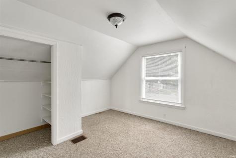 1238 Academy Place South Bend IN 46616