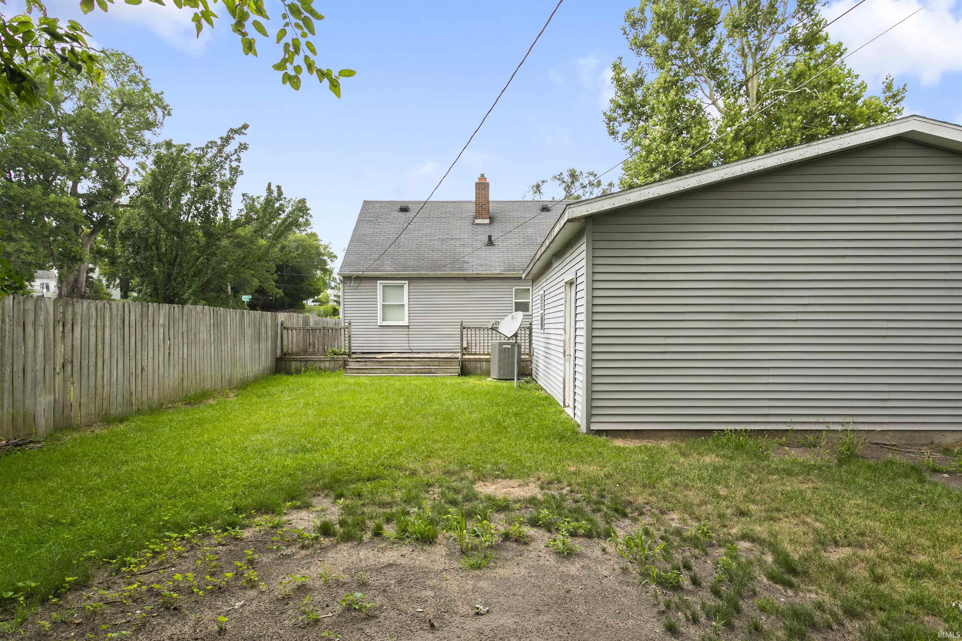 1238 Academy Place South Bend IN 46616
