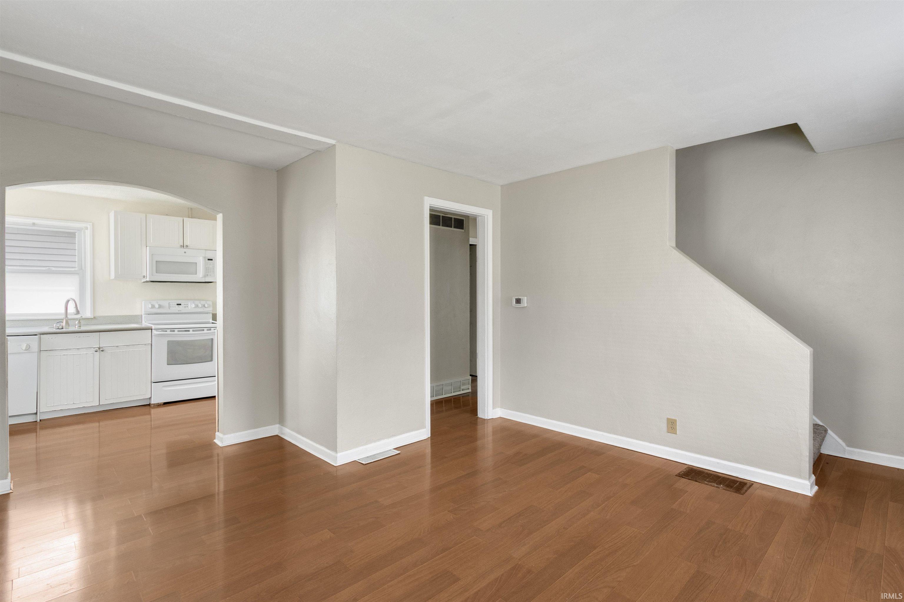 1238 Academy Place South Bend IN 46616