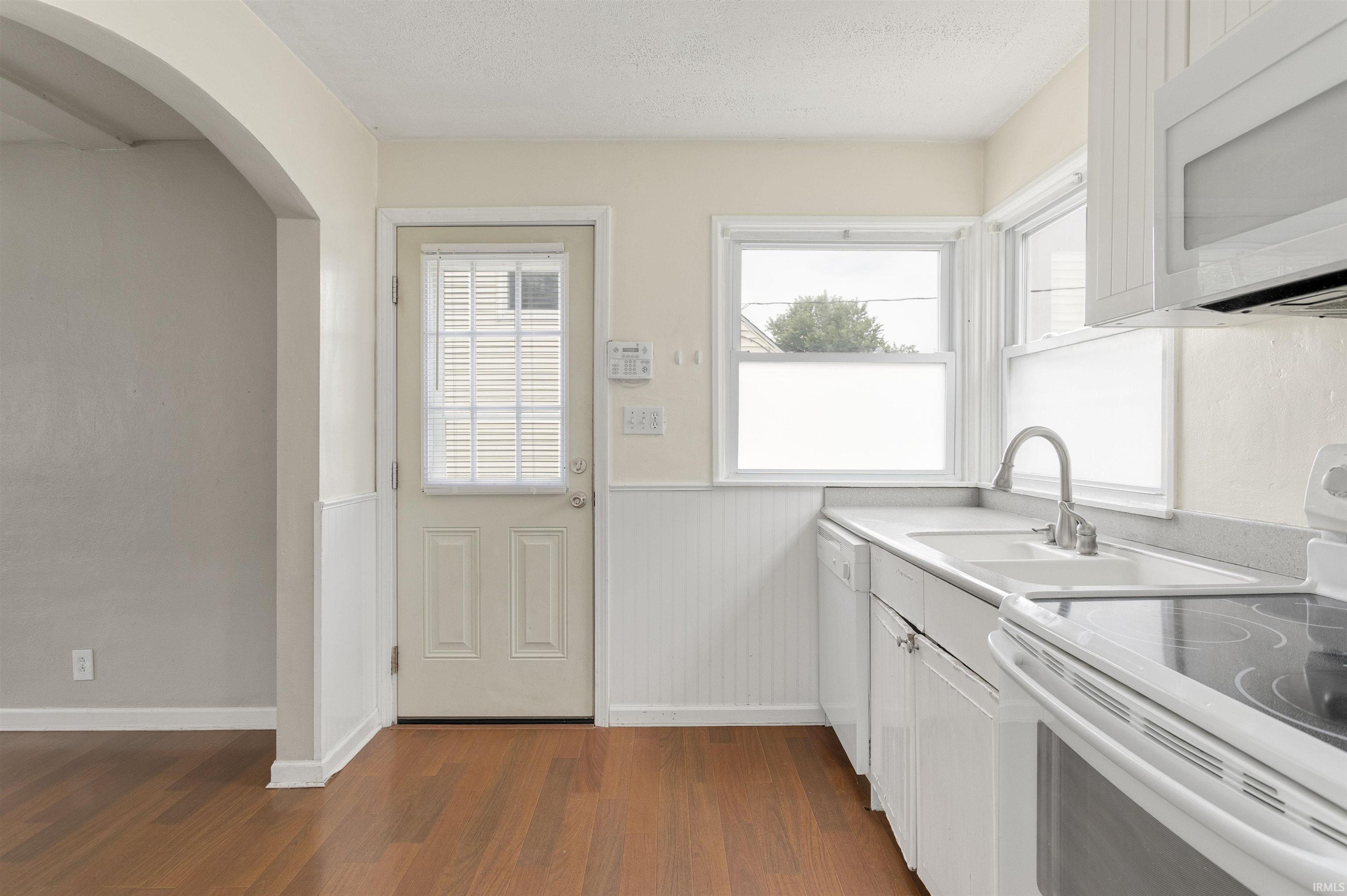 1238 Academy Place South Bend IN 46616