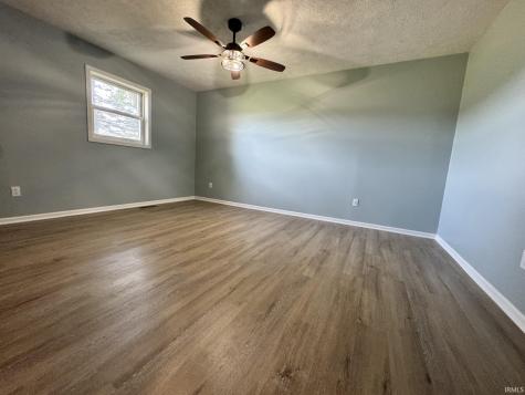 2283 W Maple Drive Peru IN 46970