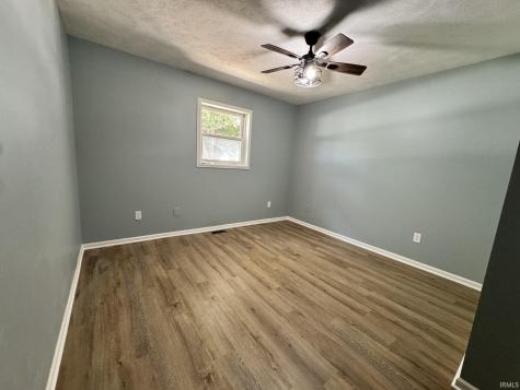 2283 W Maple Drive Peru IN 46970
