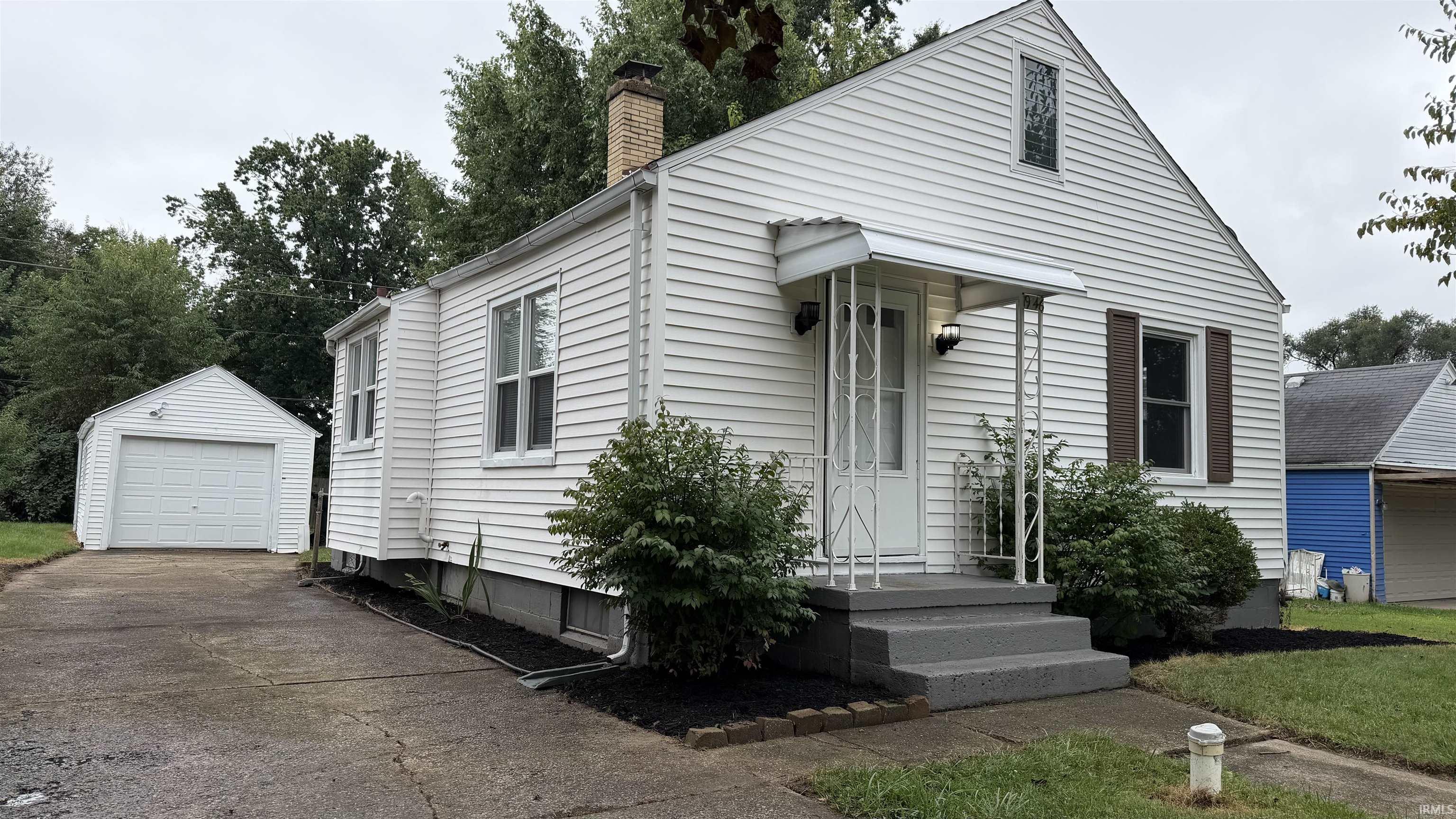 19746 Detroit Avenue South Bend IN 46614