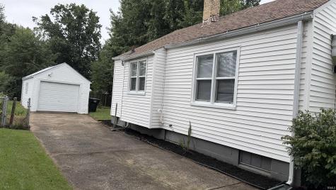 19746 Detroit Avenue South Bend IN 46614