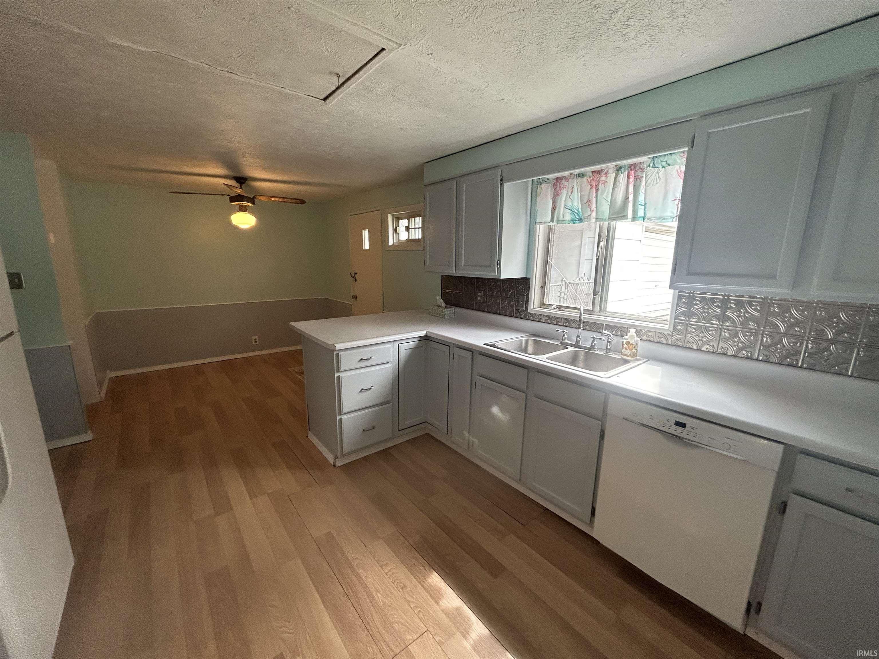 1010 Lancaster Drive South Bend IN 46614