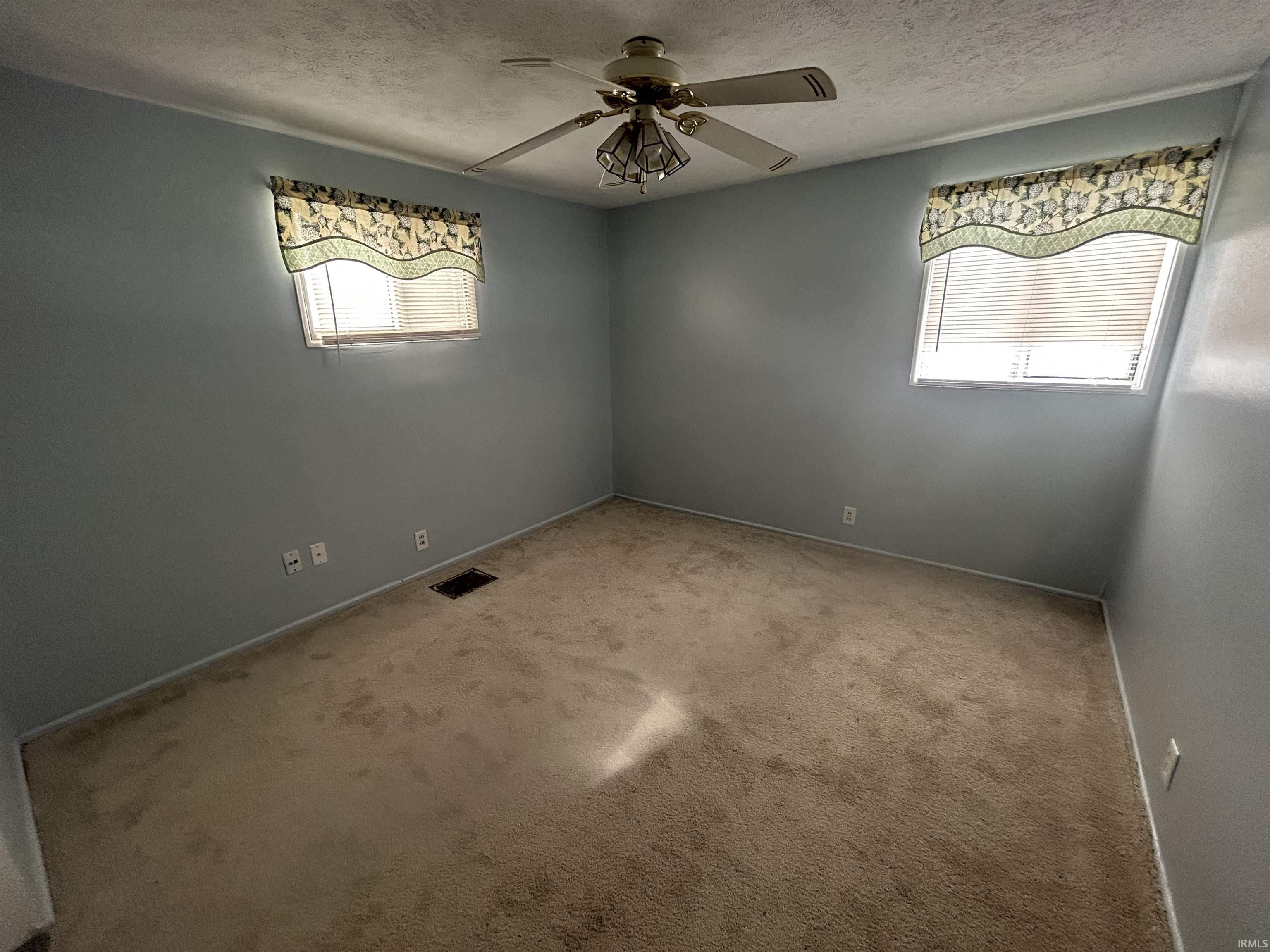 1010 Lancaster Drive South Bend IN 46614