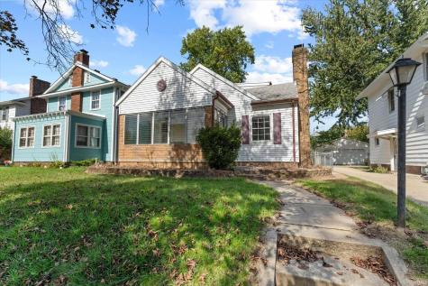 413 Tonti Street South Bend IN 46517