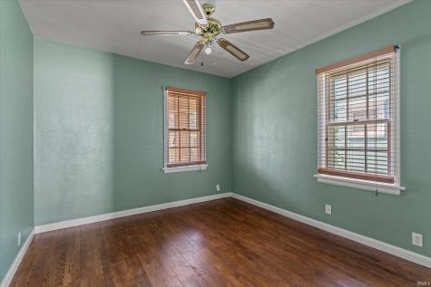413 Tonti Street South Bend IN 46517