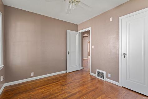 413 Tonti Street South Bend IN 46517