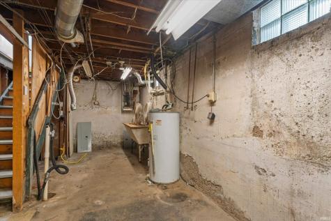 413 Tonti Street South Bend IN 46517