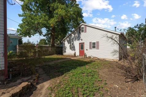 413 Tonti Street South Bend IN 46517