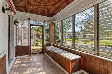 413 Tonti Street South Bend IN 46517