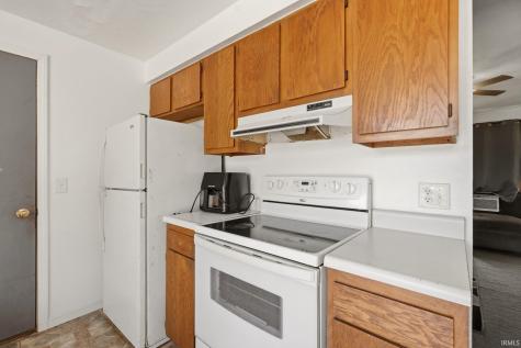 627 E Jefferson Street Warren IN 46792