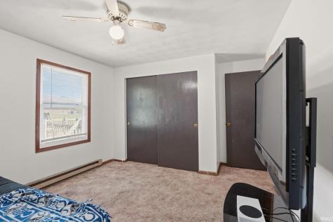 627 E Jefferson Street Warren IN 46792