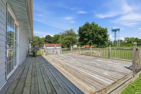 627 E Jefferson Street Warren IN 46792