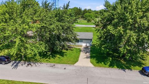 627 E Jefferson Street Warren IN 46792