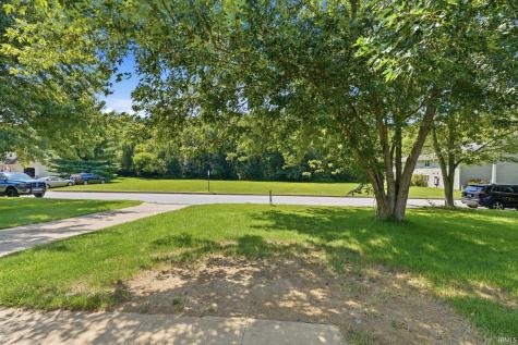 627 E Jefferson Street Warren IN 46792