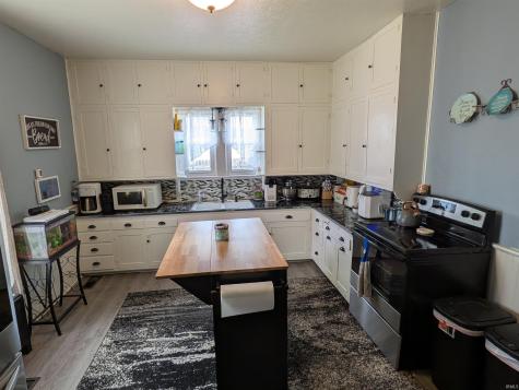 15 E Main Street Rossville IN 46065