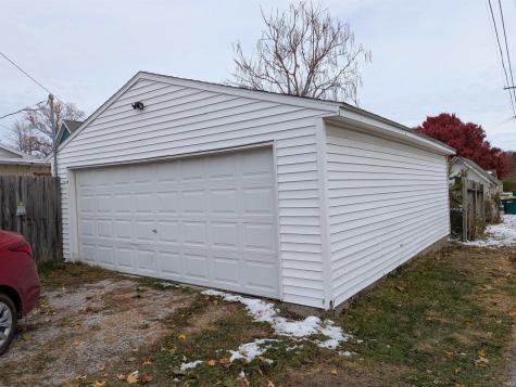 15 E Main Street Rossville IN 46065