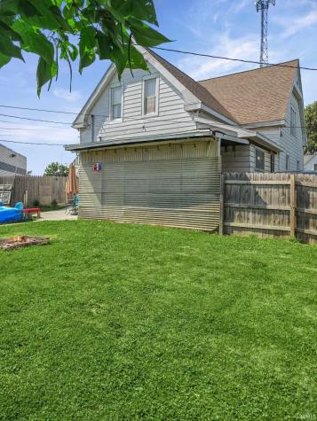 15 E Main Street Rossville IN 46065