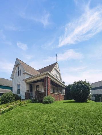 15 E Main Street Rossville IN 46065