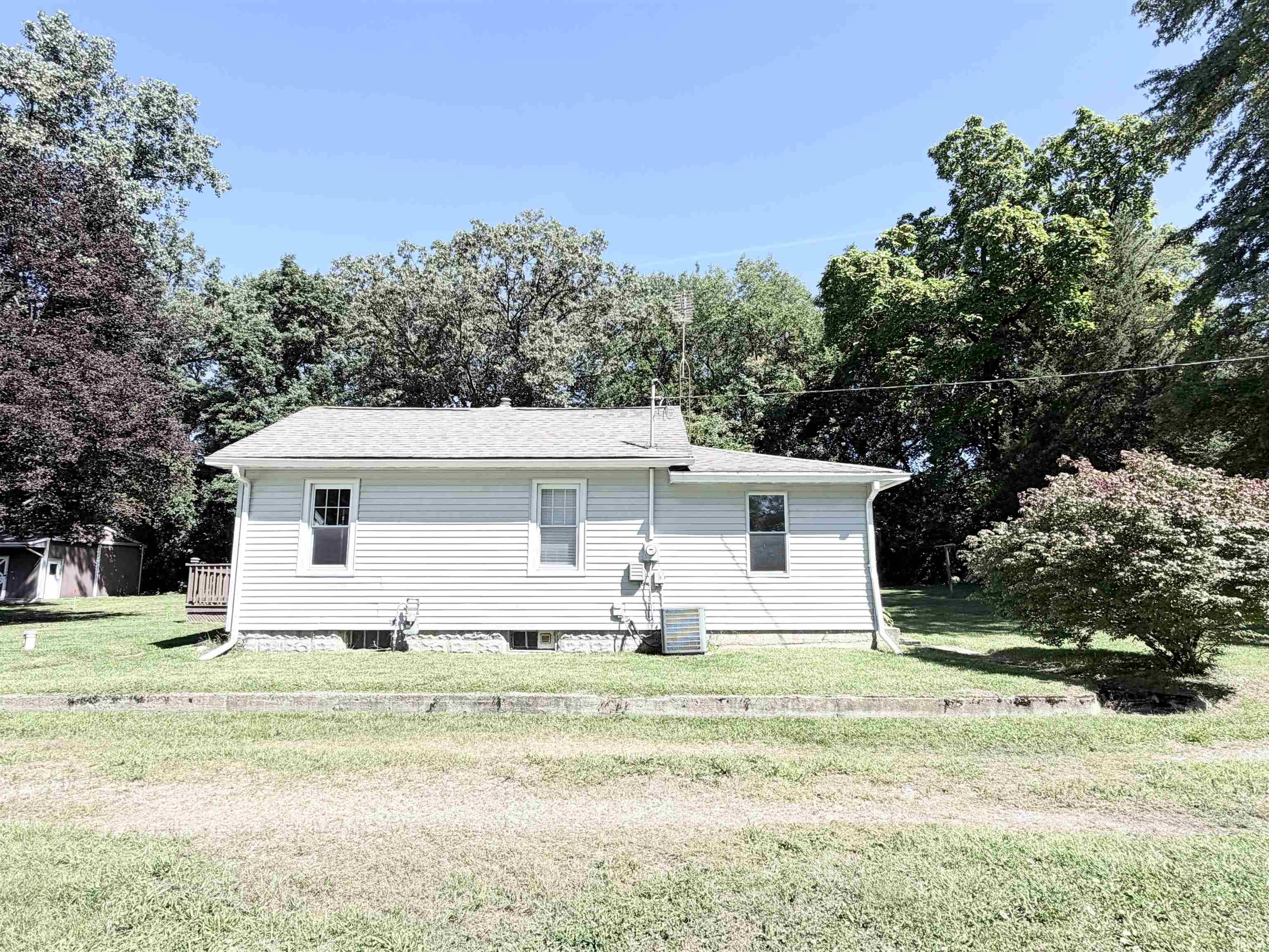 27643 Sr 23 Highway North Liberty IN 46554