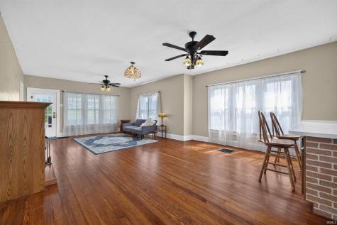 6131 W 100 N Switz City IN 47465