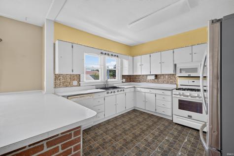 6131 W 100 N Switz City IN 47465